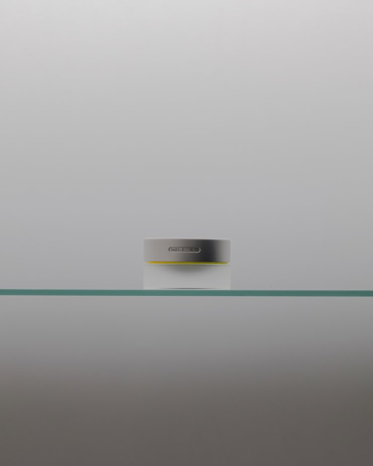Modem_Final_Shelf-3_Skin+Analyser